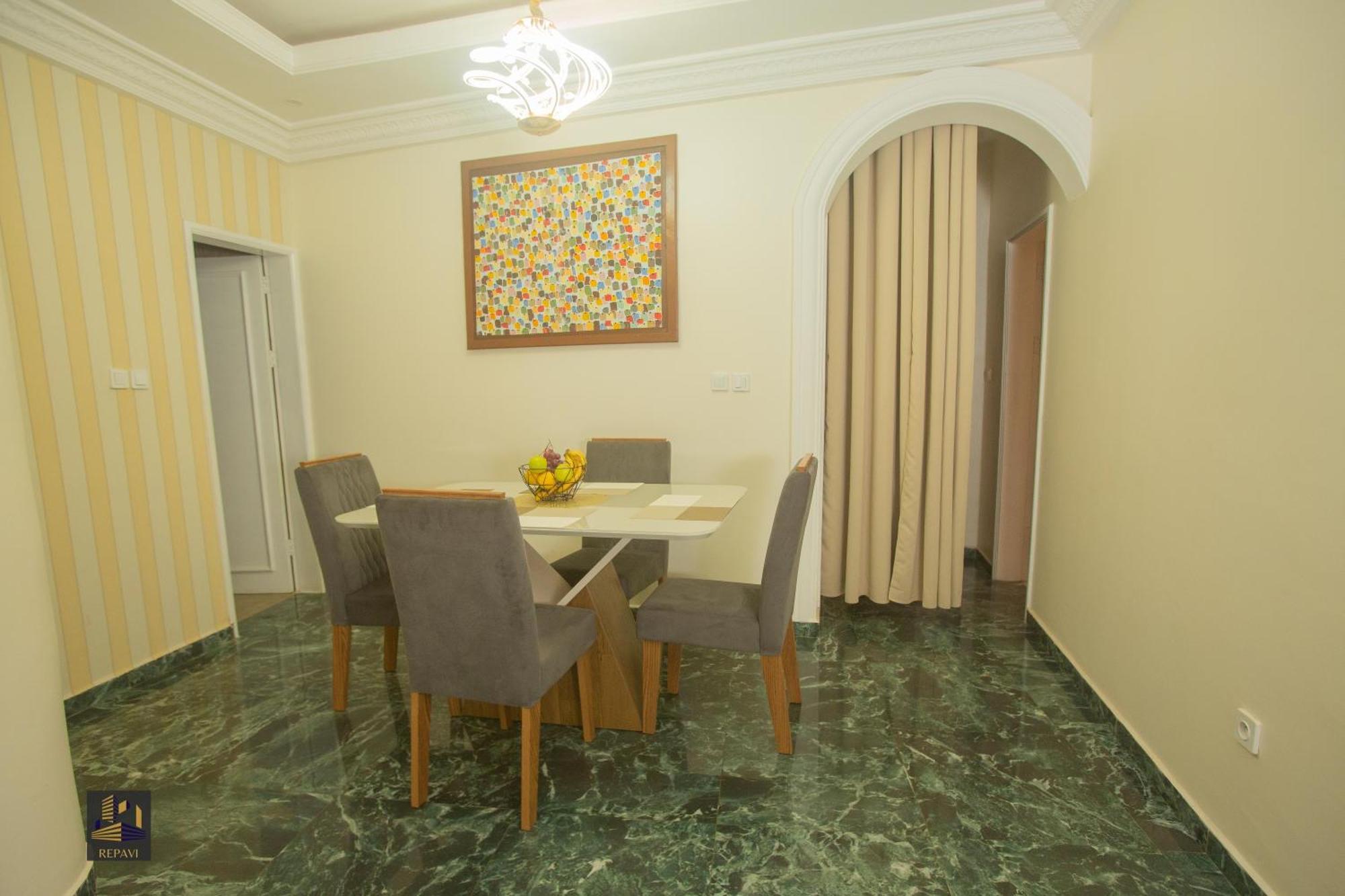 Repavi Lodge Yaoundé Esterno foto